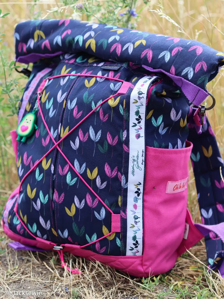 jacksewiedesign_DancingLeaves_100596_Calvin_935 (3).webp