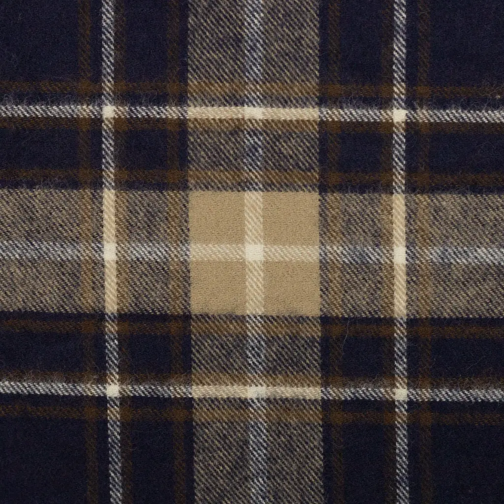 082516-821597-maverickHW2526-flanell-10.webp