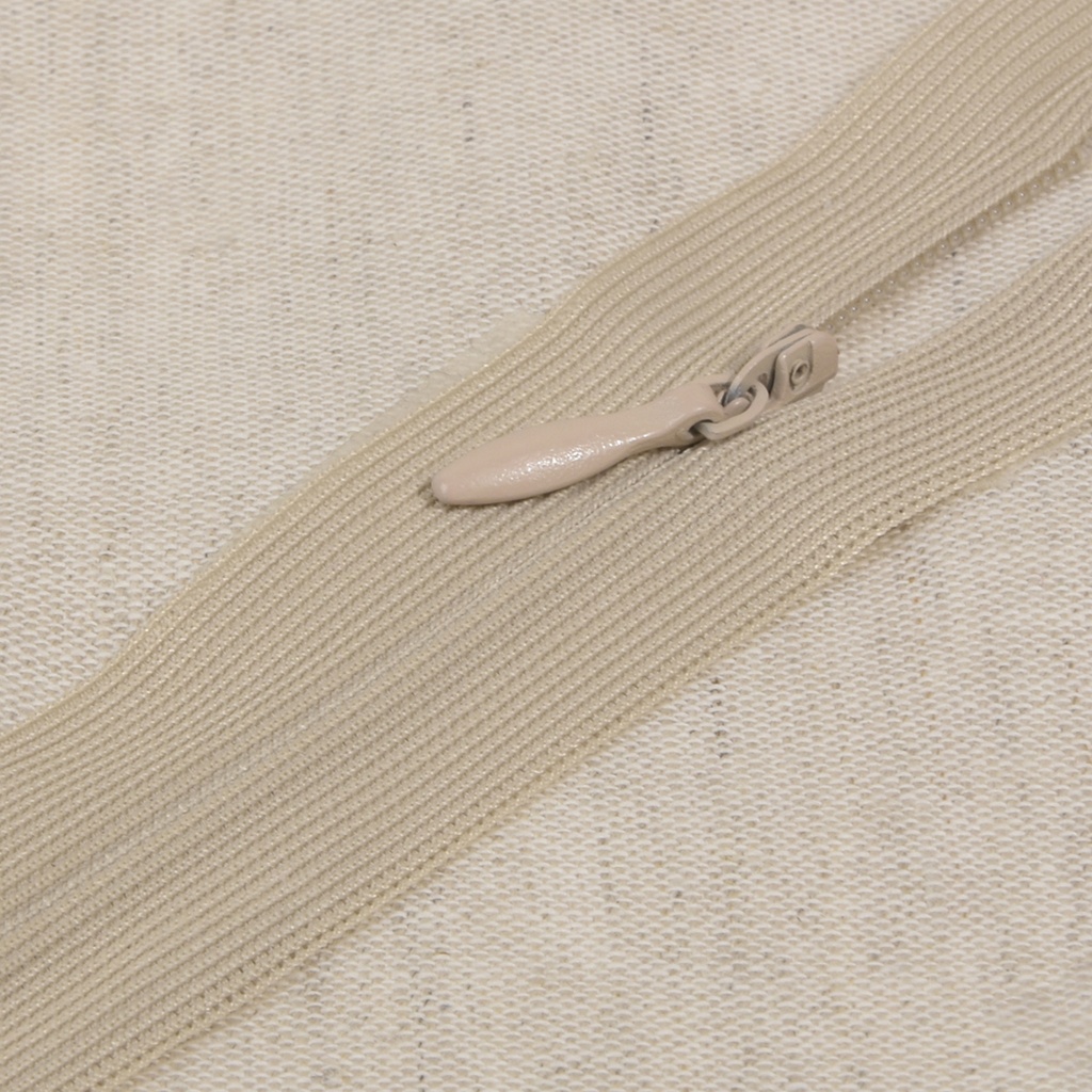 Seam-covered zipper G22 Antelope