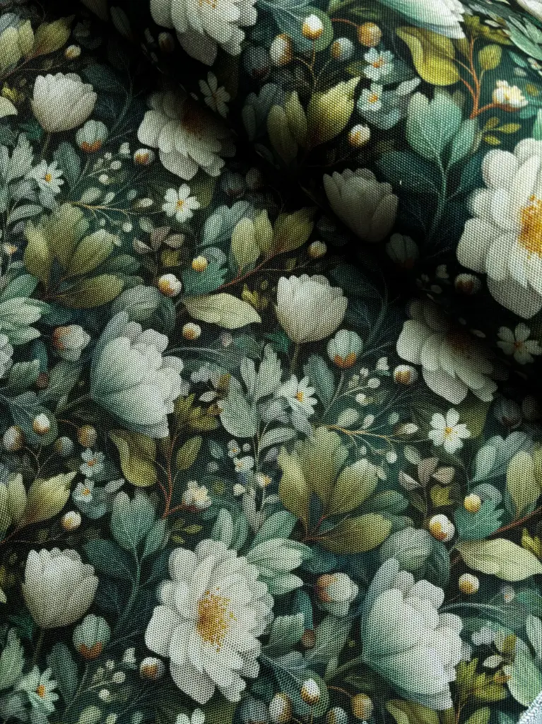 Swafing Oxford-Gewebe „Flowing Bloom“ von Sarah Mariam | grün