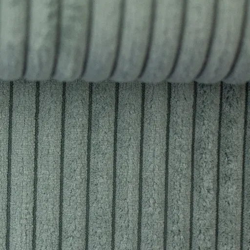 [082158-000262] Cord-Samt | Wanja by Swafing | smaragd