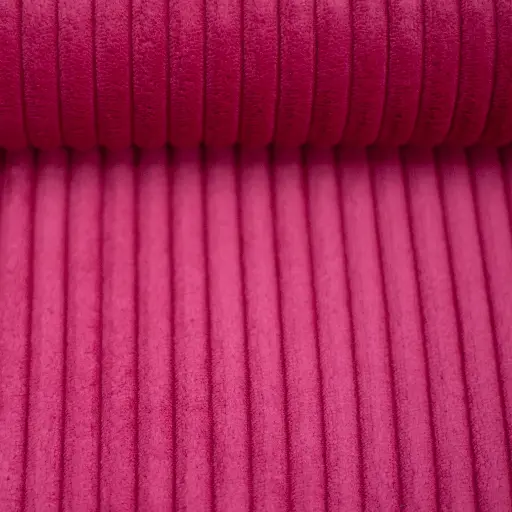 [082305-00936] Wanja Pink
